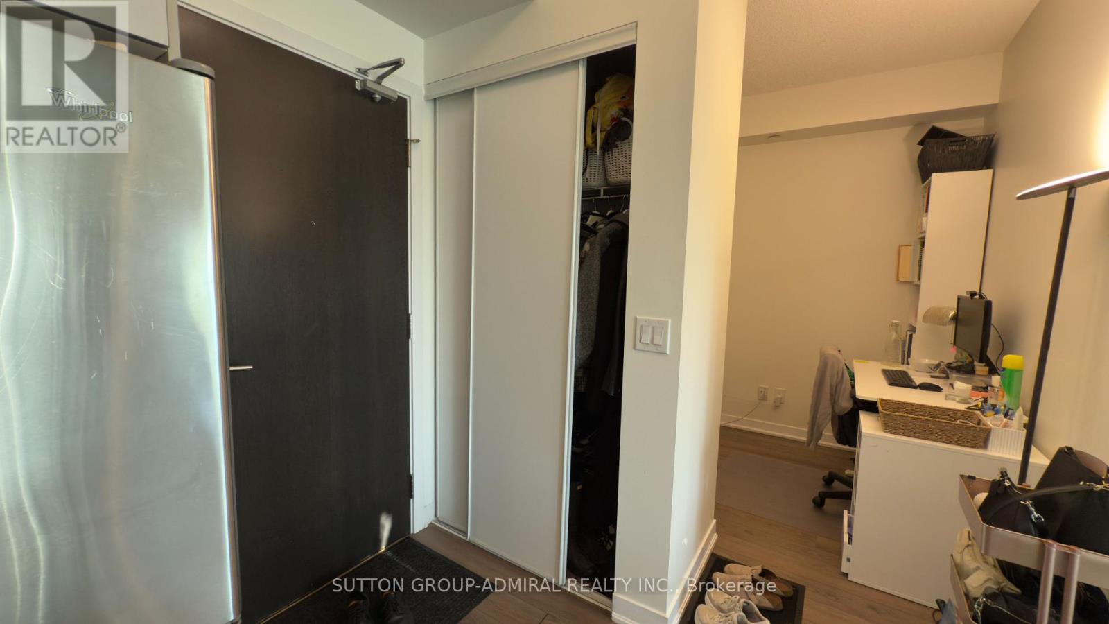 412 - 60 Berwick Avenue, Toronto, Ontario  M5P 0A3 - Photo 3 - C12437976