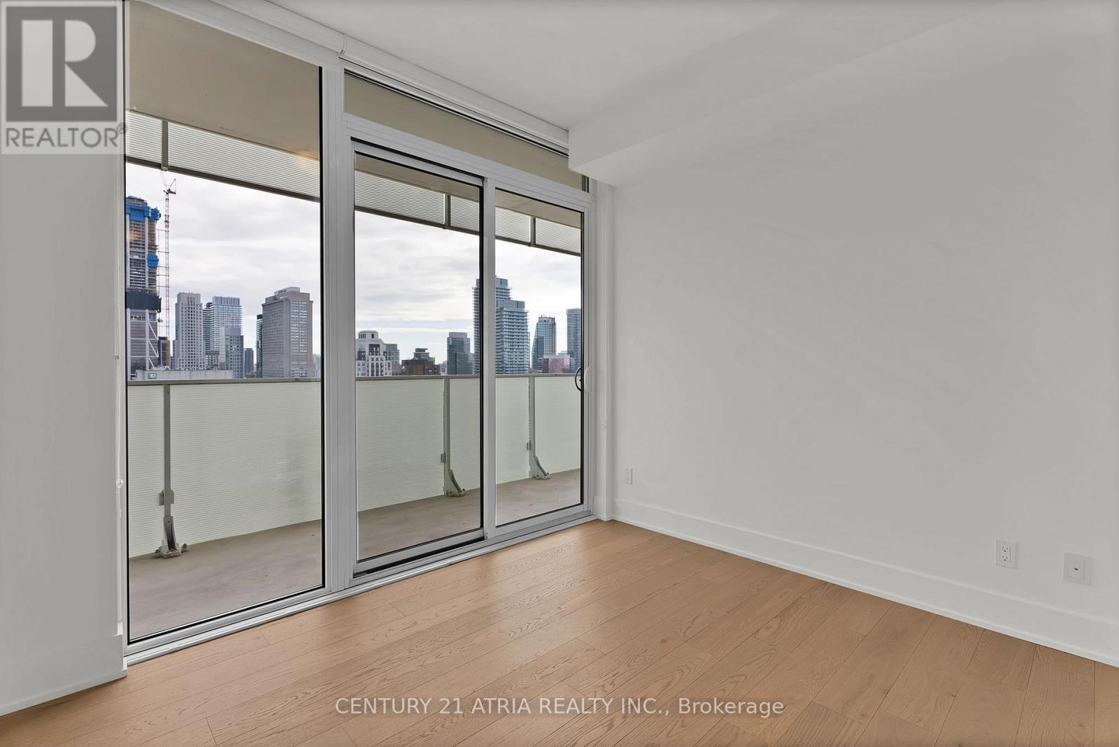 3002 - 200 Bloor Street W, Toronto, Ontario  M5S 1T8 - Photo 12 - C12437994