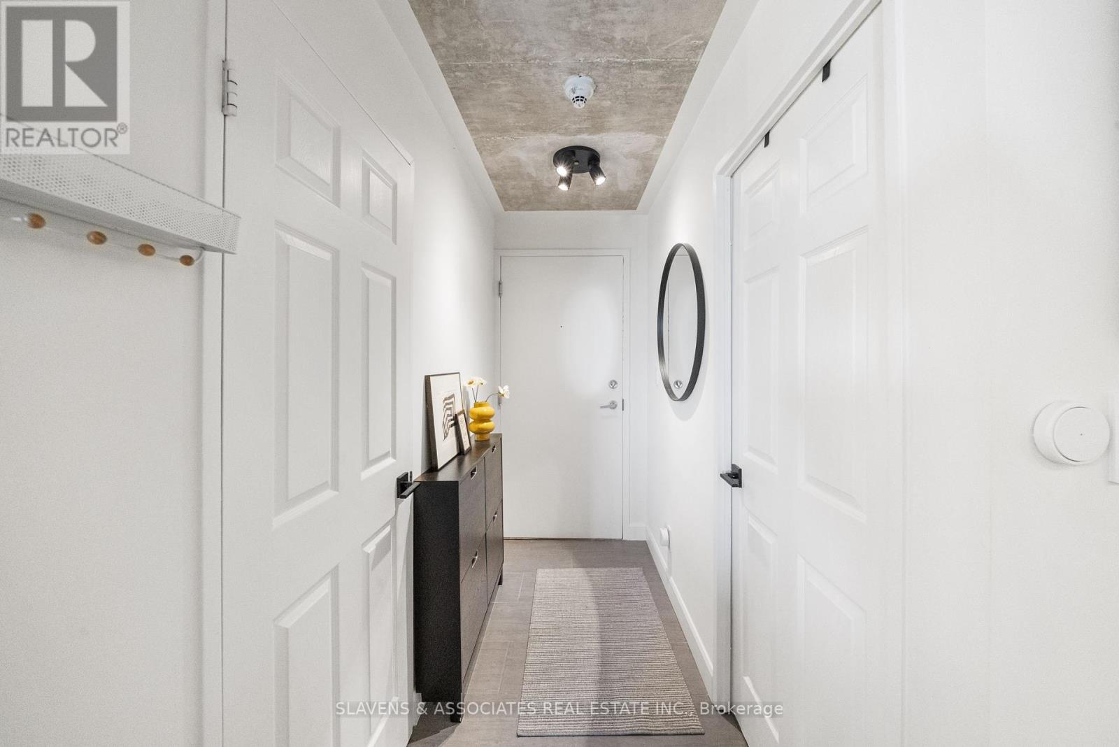1402 - 1369 Bloor Street W, Toronto (Dufferin Grove), Ontario  M6P 4J4 - Photo 2 - C12438029