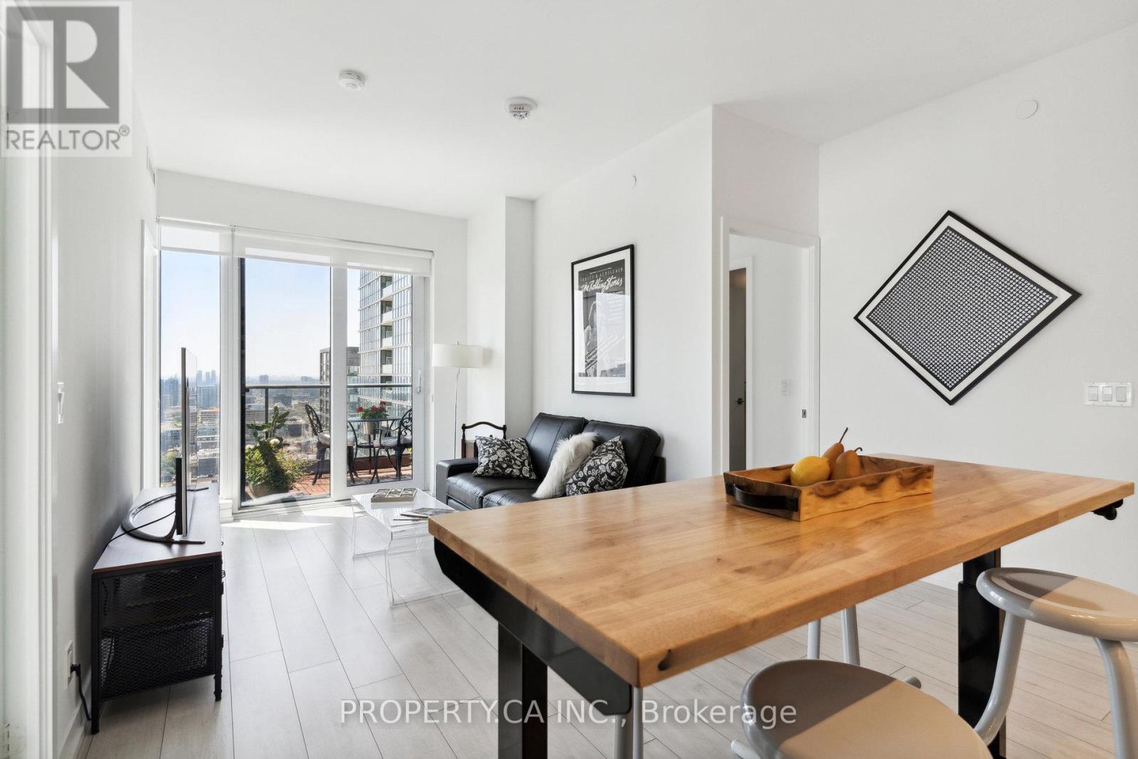 4102 - 55 Mercer Street, Toronto, Ontario  M5V 0W4 - Photo 1 - C12438055