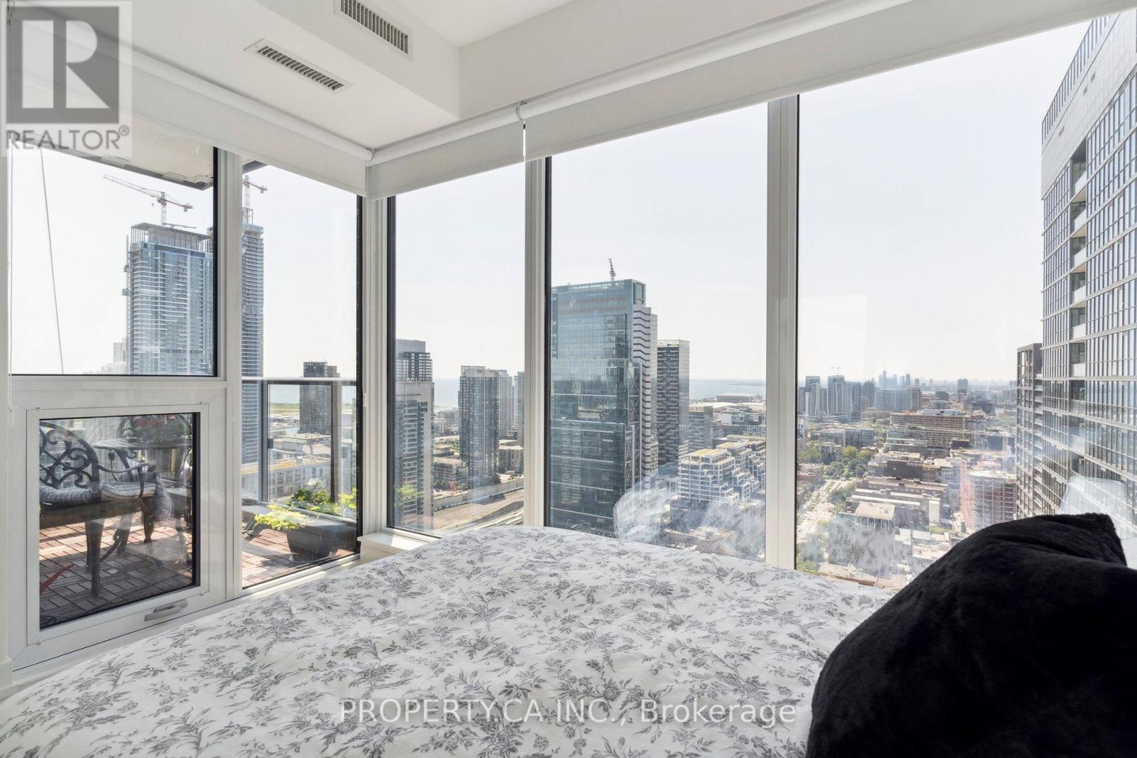 4102 - 55 Mercer Street, Toronto, Ontario  M5V 0W4 - Photo 10 - C12438055