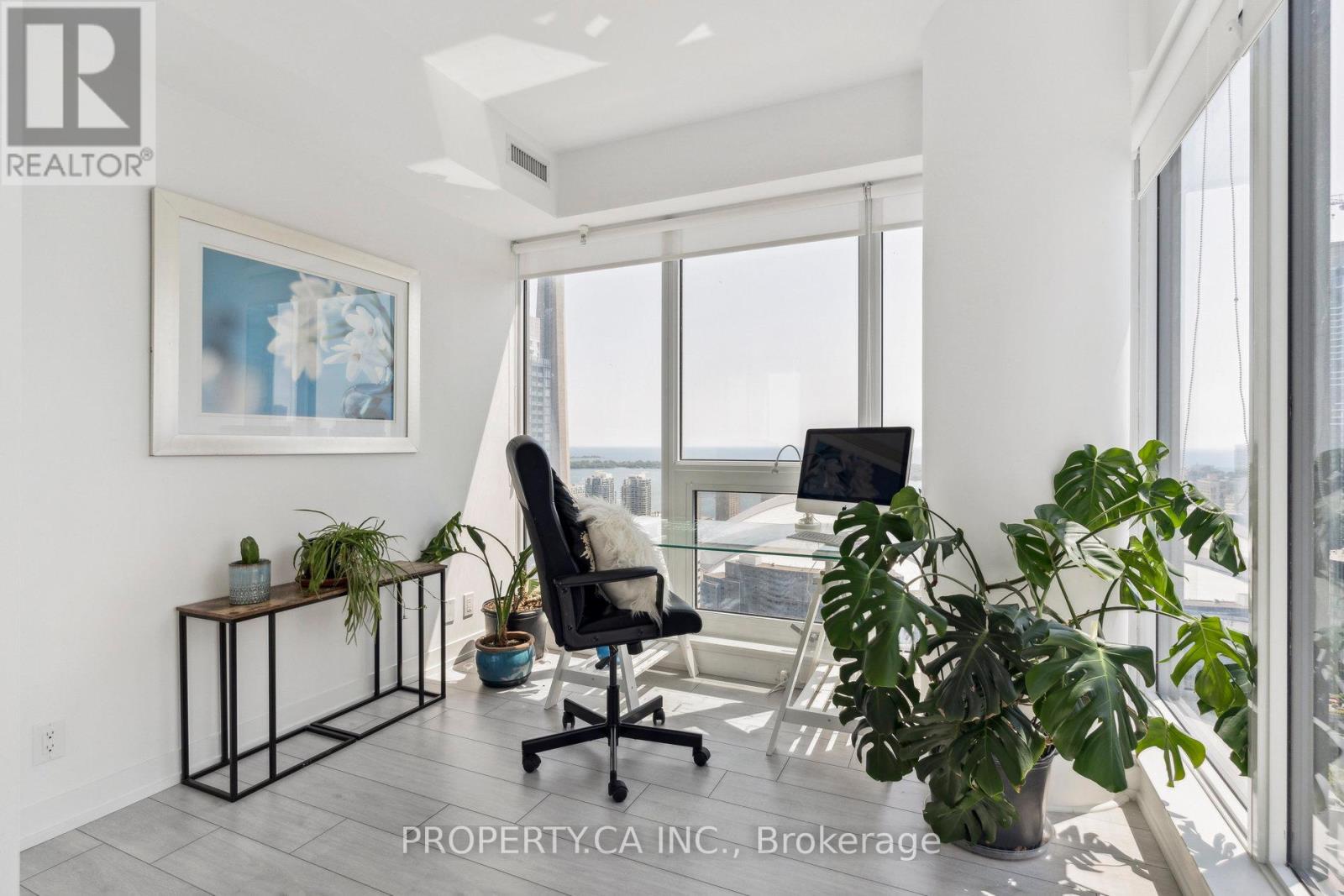 4102 - 55 Mercer Street, Toronto, Ontario  M5V 0W4 - Photo 7 - C12438055
