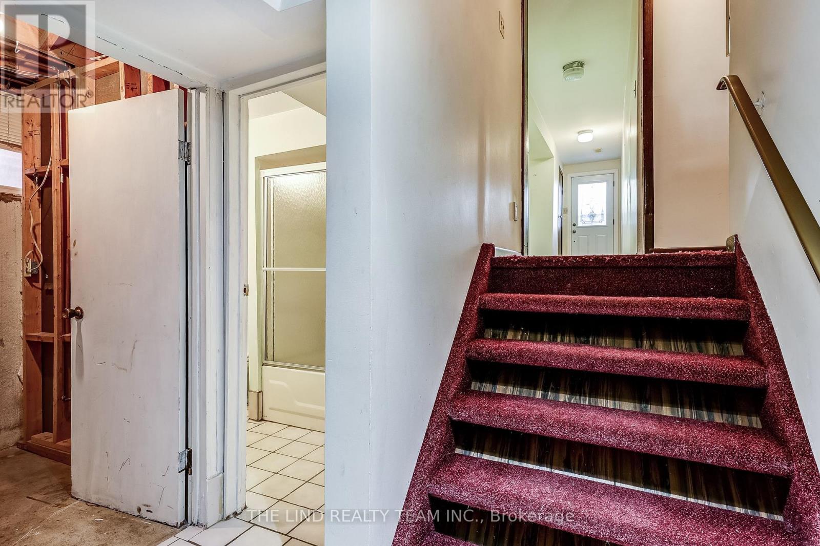 260 Apache Trail, Toronto, Ontario  M2H 2W4 - Photo 41 - C12438074
