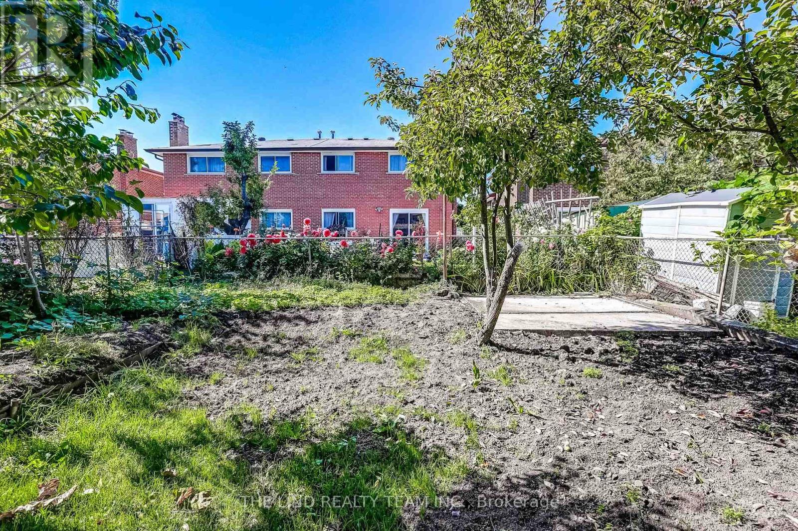 260 Apache Trail, Toronto, Ontario  M2H 2W4 - Photo 47 - C12438074