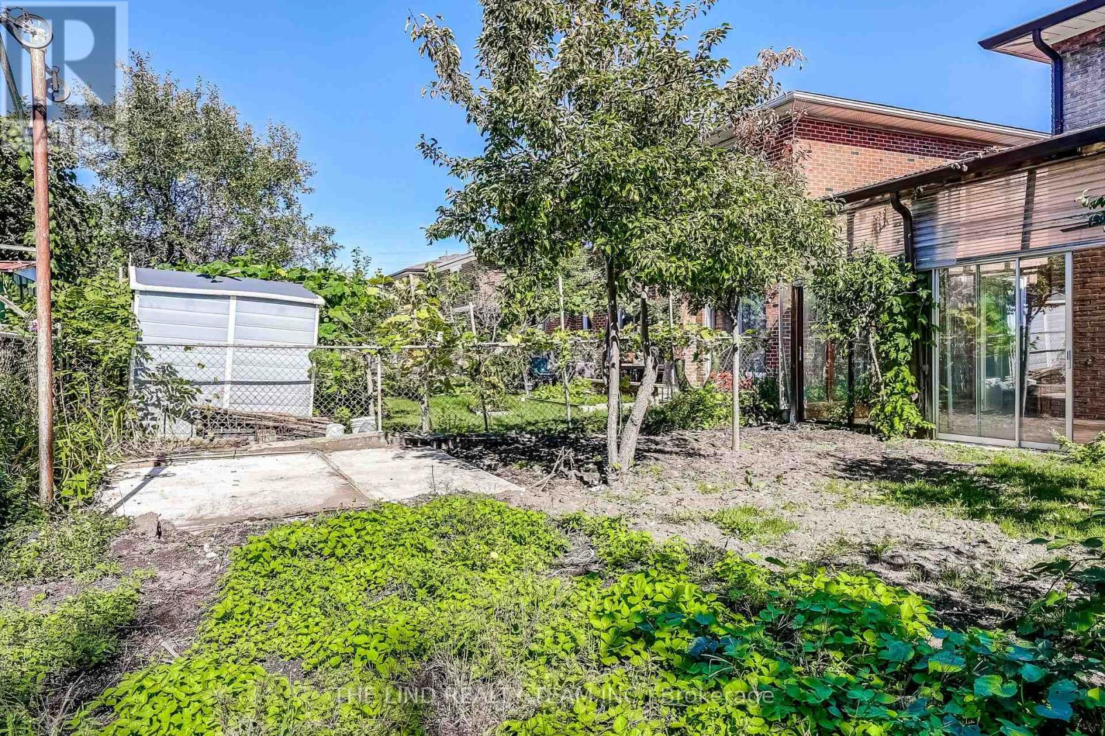 260 Apache Trail, Toronto, Ontario  M2H 2W4 - Photo 49 - C12438074