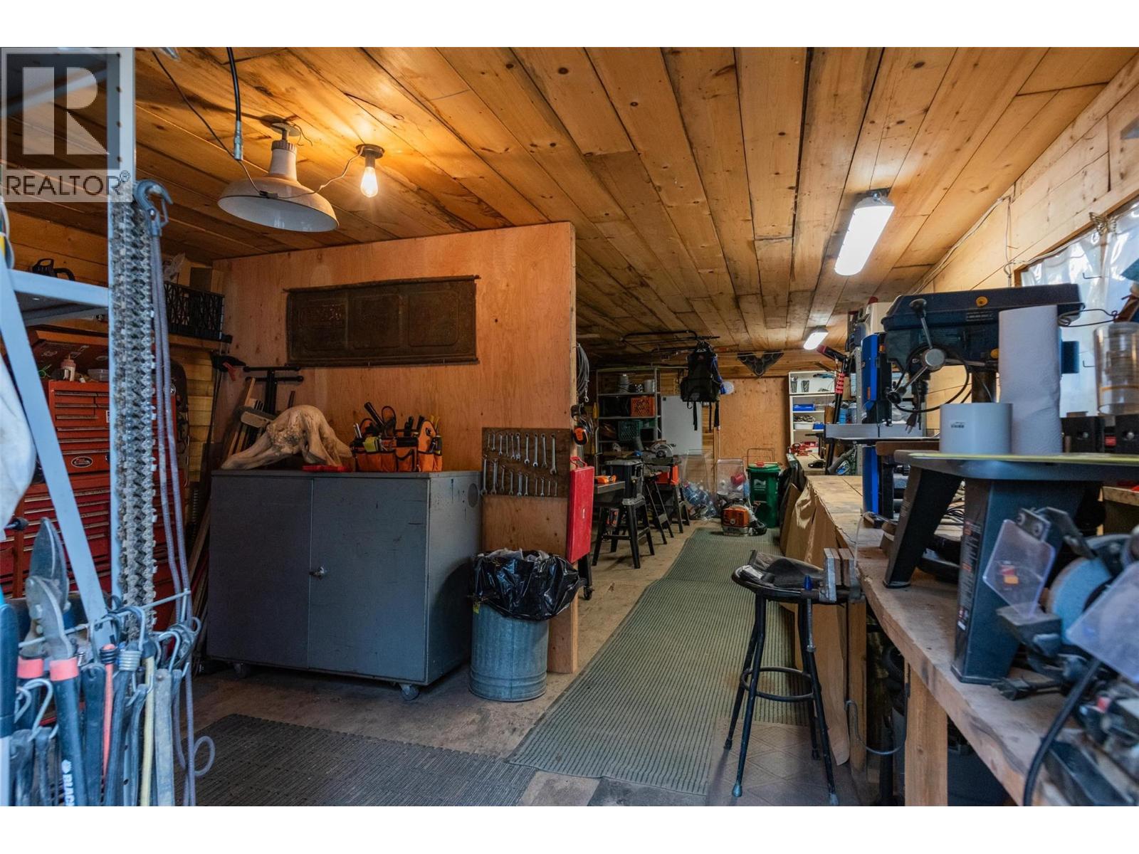 800 Highway 22, Rossland, British Columbia  V0G 1Y0 - Photo 61 - 10364452
