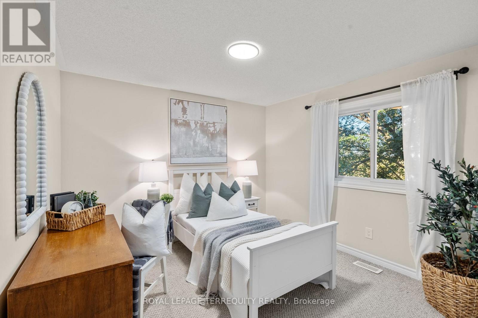 43 Champine Square, Clarington, Ontario  L1C 4W1 - Photo 21 - E12437926