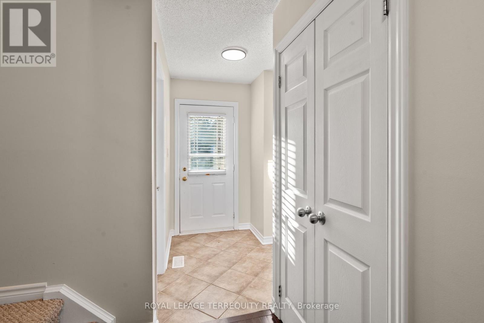 43 Champine Square, Clarington, Ontario  L1C 4W1 - Photo 25 - E12437926