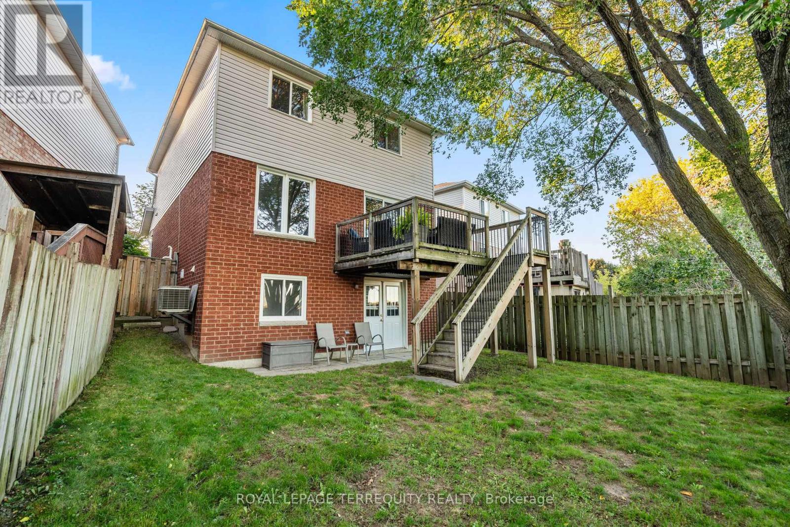 43 Champine Square, Clarington, Ontario  L1C 4W1 - Photo 38 - E12437926