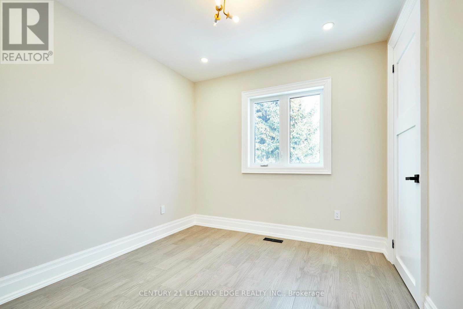 50 Dorset Road, Toronto, Ontario  M1M 2S7 - Photo 19 - E12437935