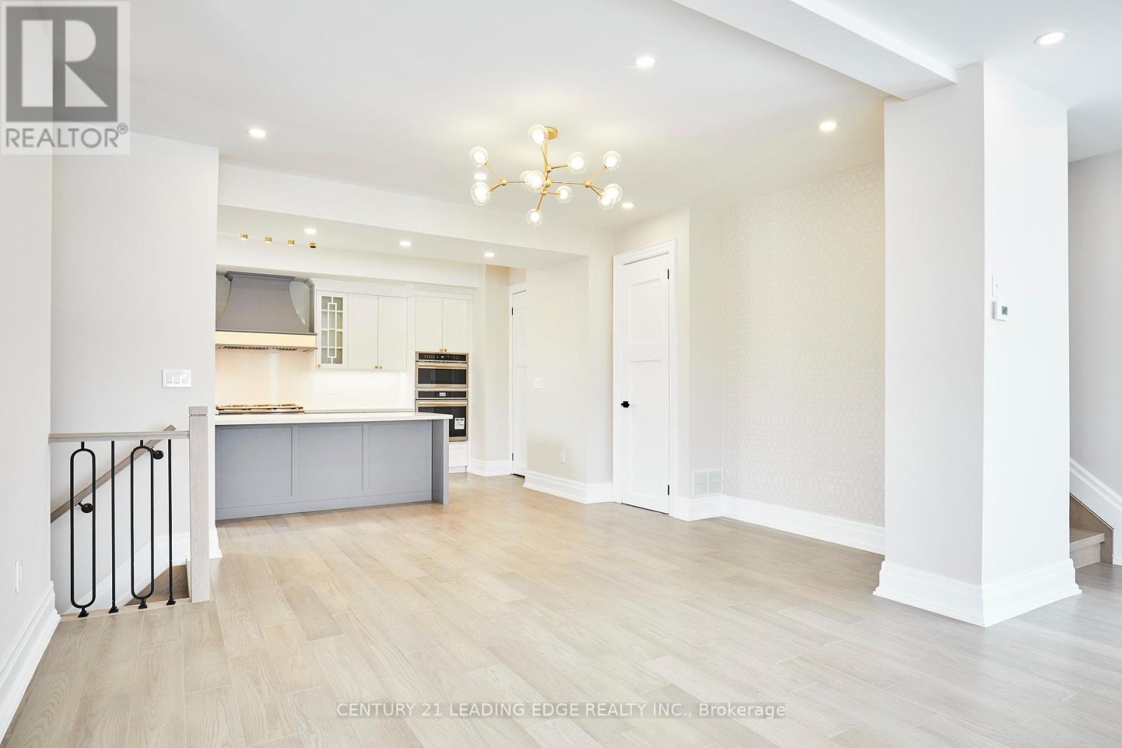 50 Dorset Road, Toronto, Ontario  M1M 2S7 - Photo 6 - E12437935