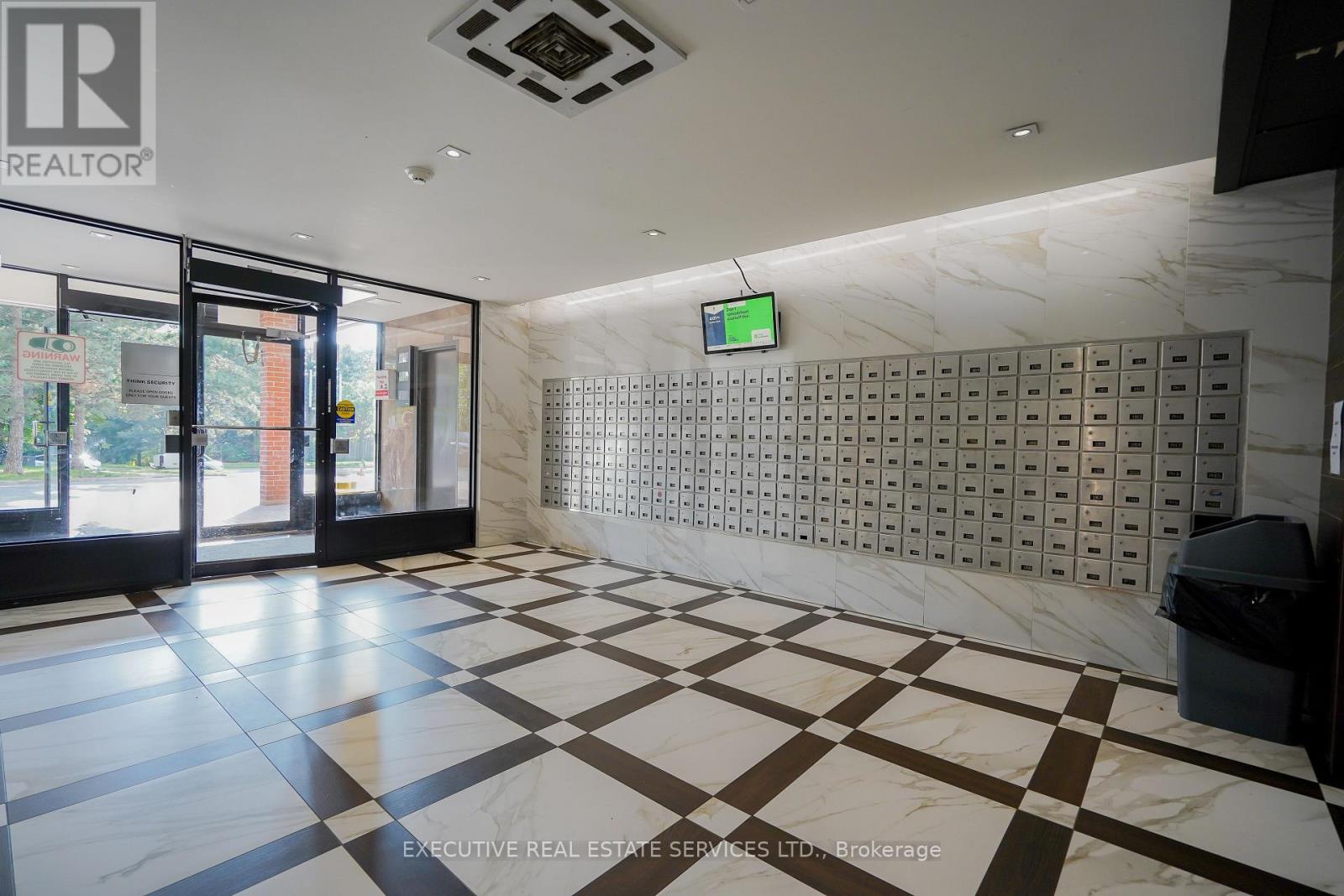 605 - 100 Wingarden Court, Toronto, Ontario  M1B 2P4 - Photo 3 - E12437957