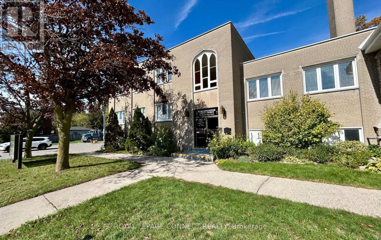 Lower, Off - 676 Simcoe Street N, Oshawa (Centennial), Ontario  L1G 4V7 - Photo 1 - E12438026