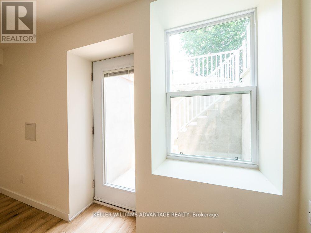 Lower - 283 Greenwood Avenue, Toronto, Ontario  M4L 2R6 - Photo 2 - E12438048