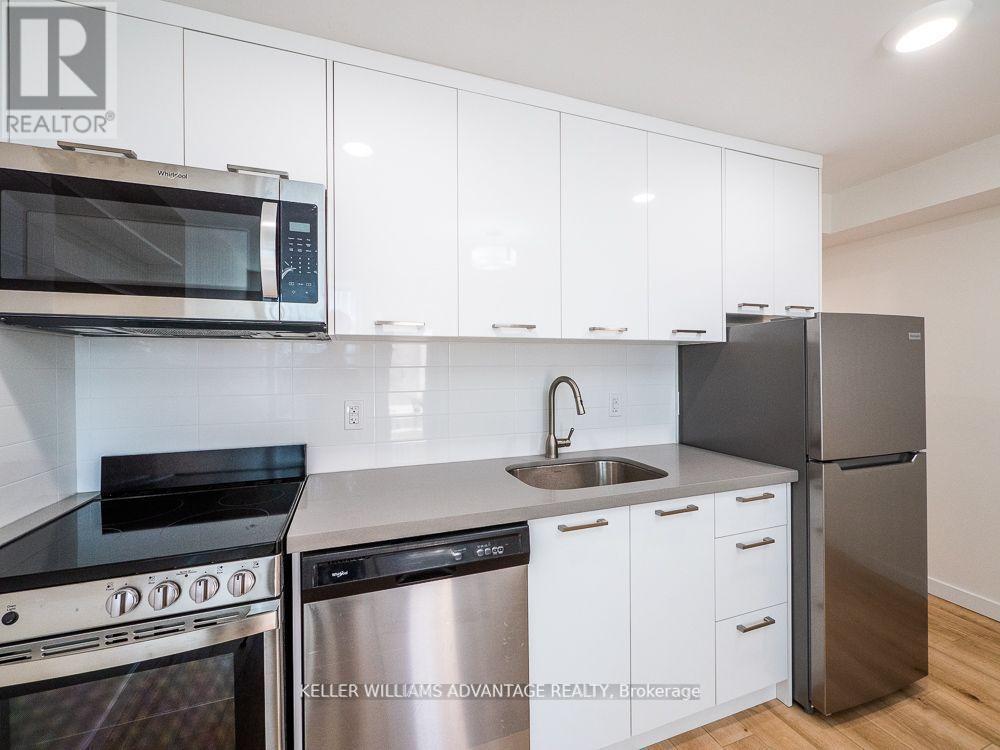 Lower - 283 Greenwood Avenue, Toronto, Ontario  M4L 2R6 - Photo 4 - E12438048