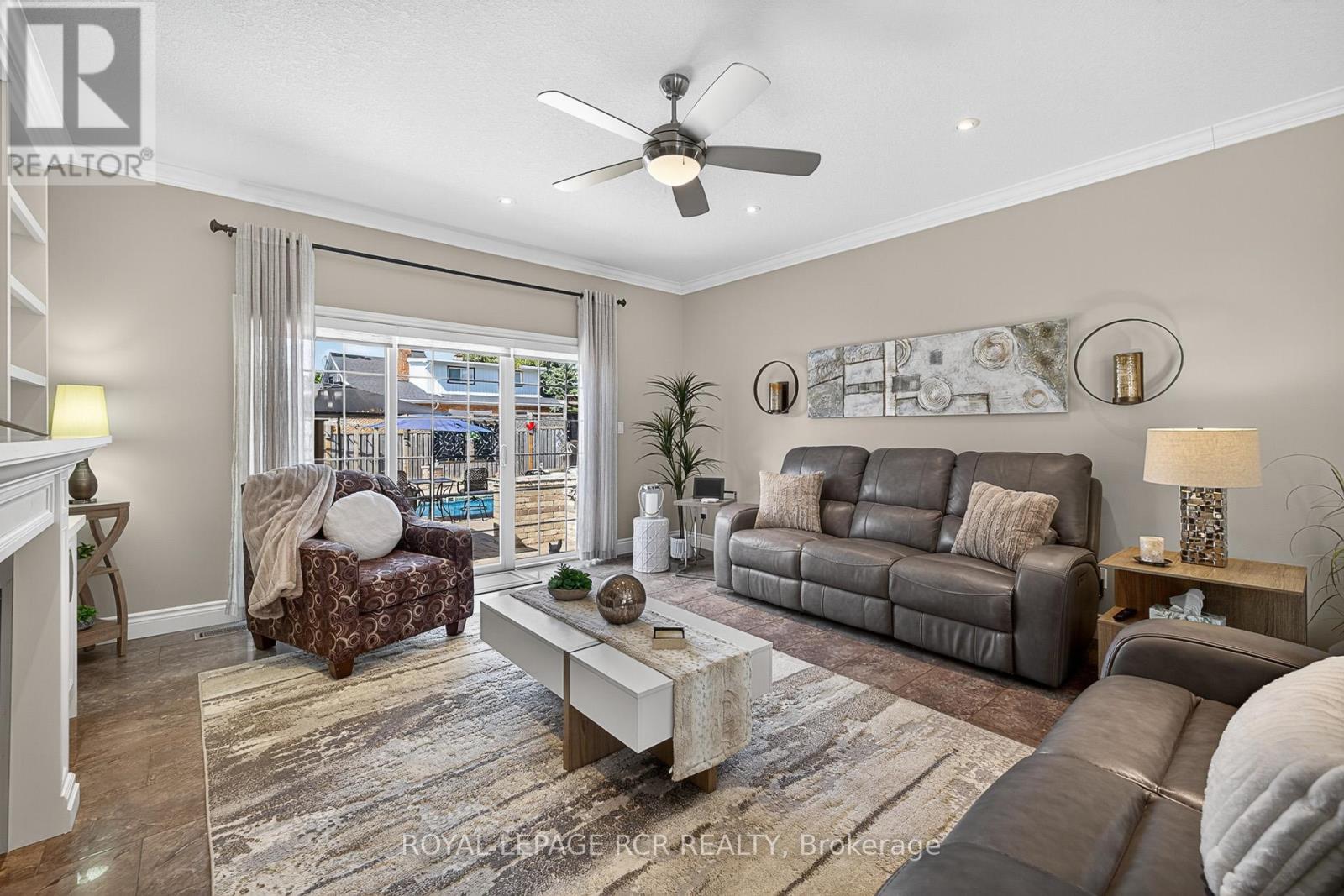 21 Corvinelli Drive, Whitby, Ontario  L1M 0G7 - Photo 10 - E12438065