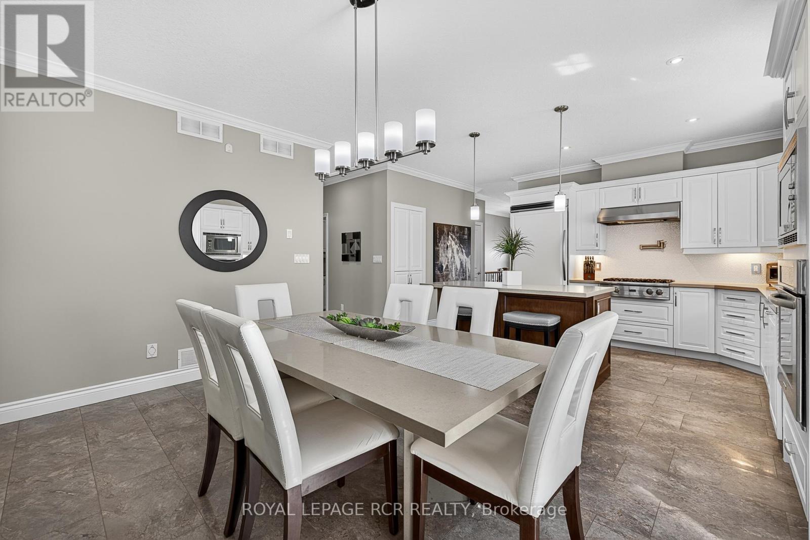 21 Corvinelli Drive, Whitby, Ontario  L1M 0G7 - Photo 8 - E12438065