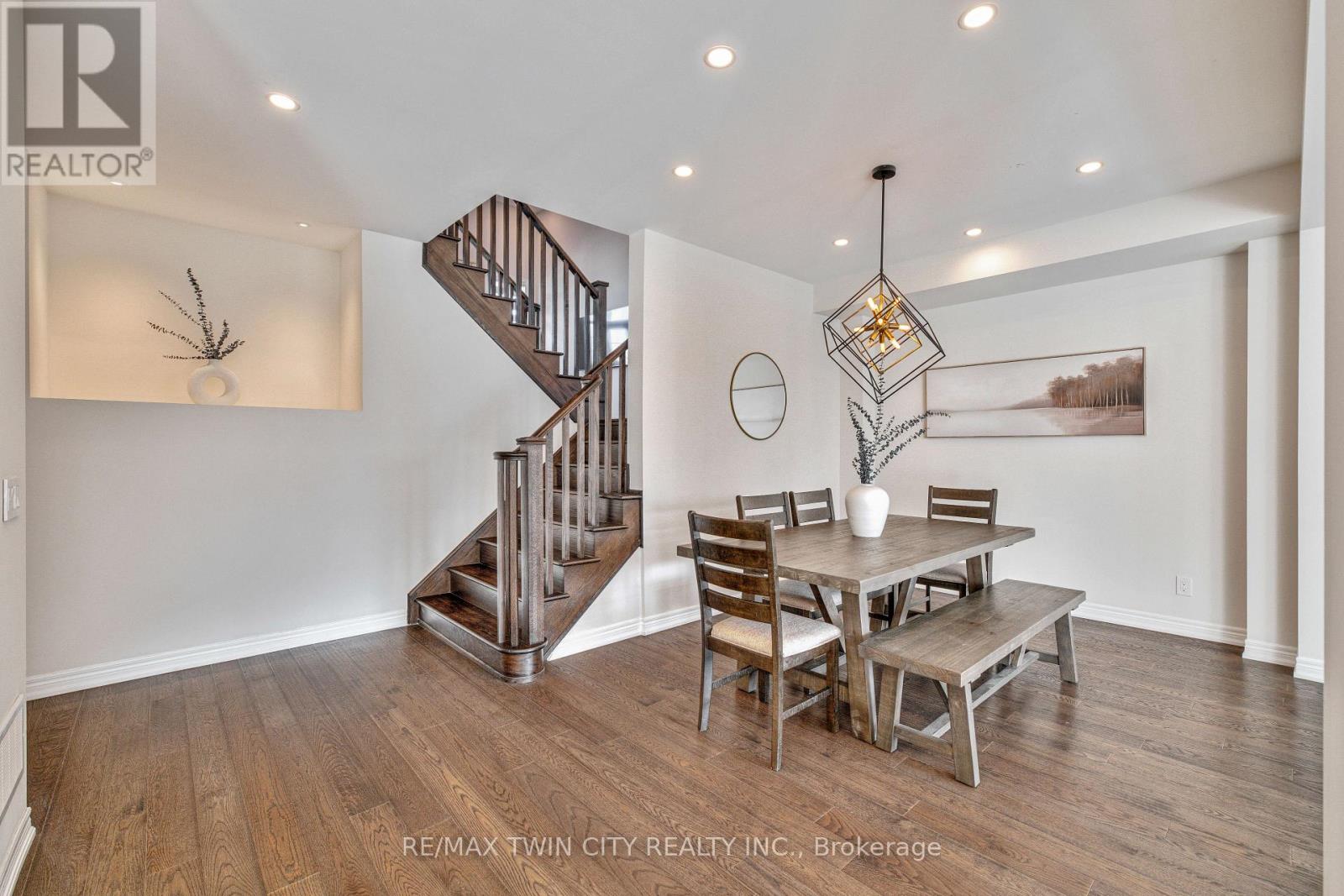 110 Haldimand Street, Kitchener, Ontario  N2R 0R2 - Photo 6 - X12437622