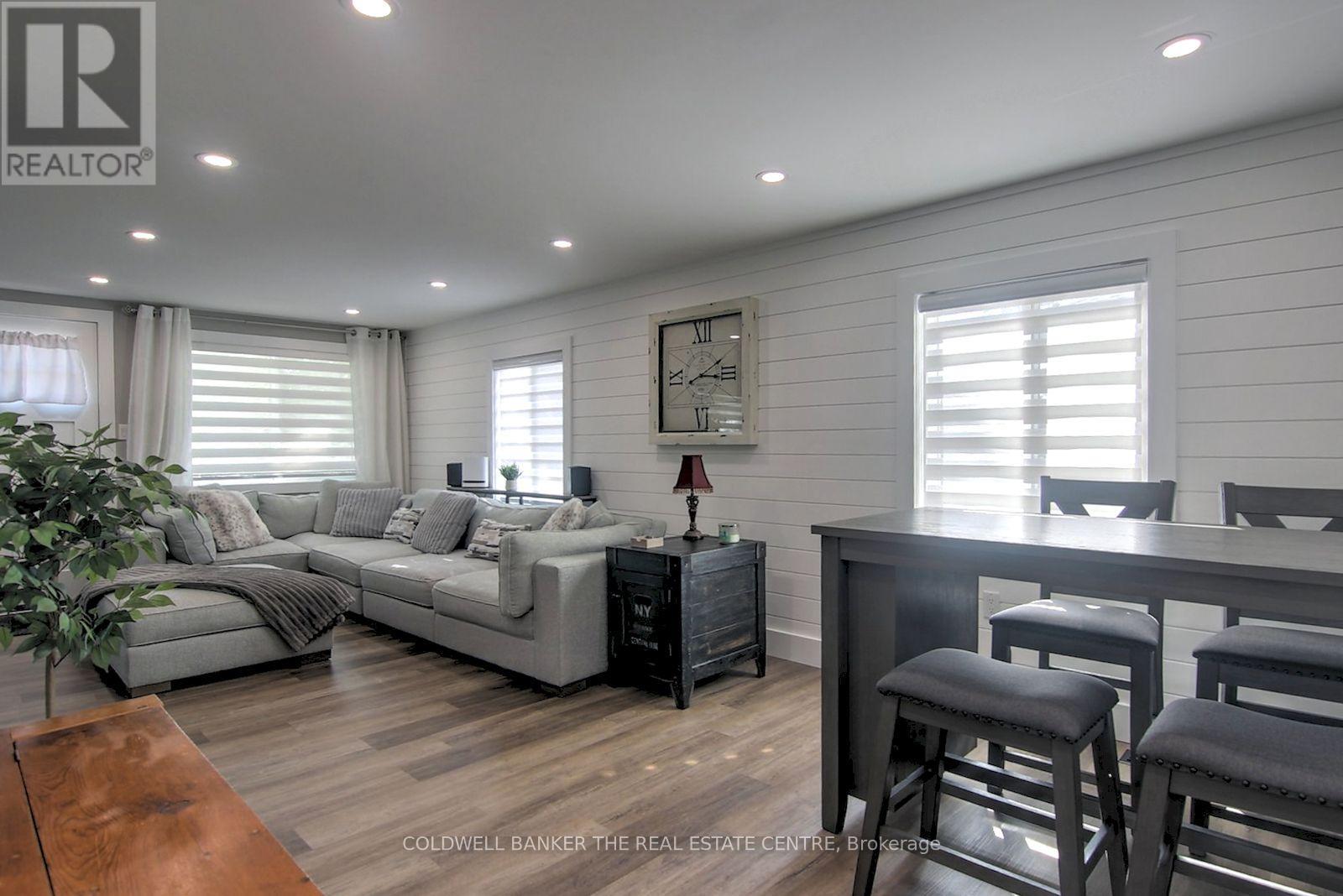 55 Prince Street W, Kawartha Lakes (Bobcaygeon), Ontario  K0M 1A0 - Photo 9 - X12437635