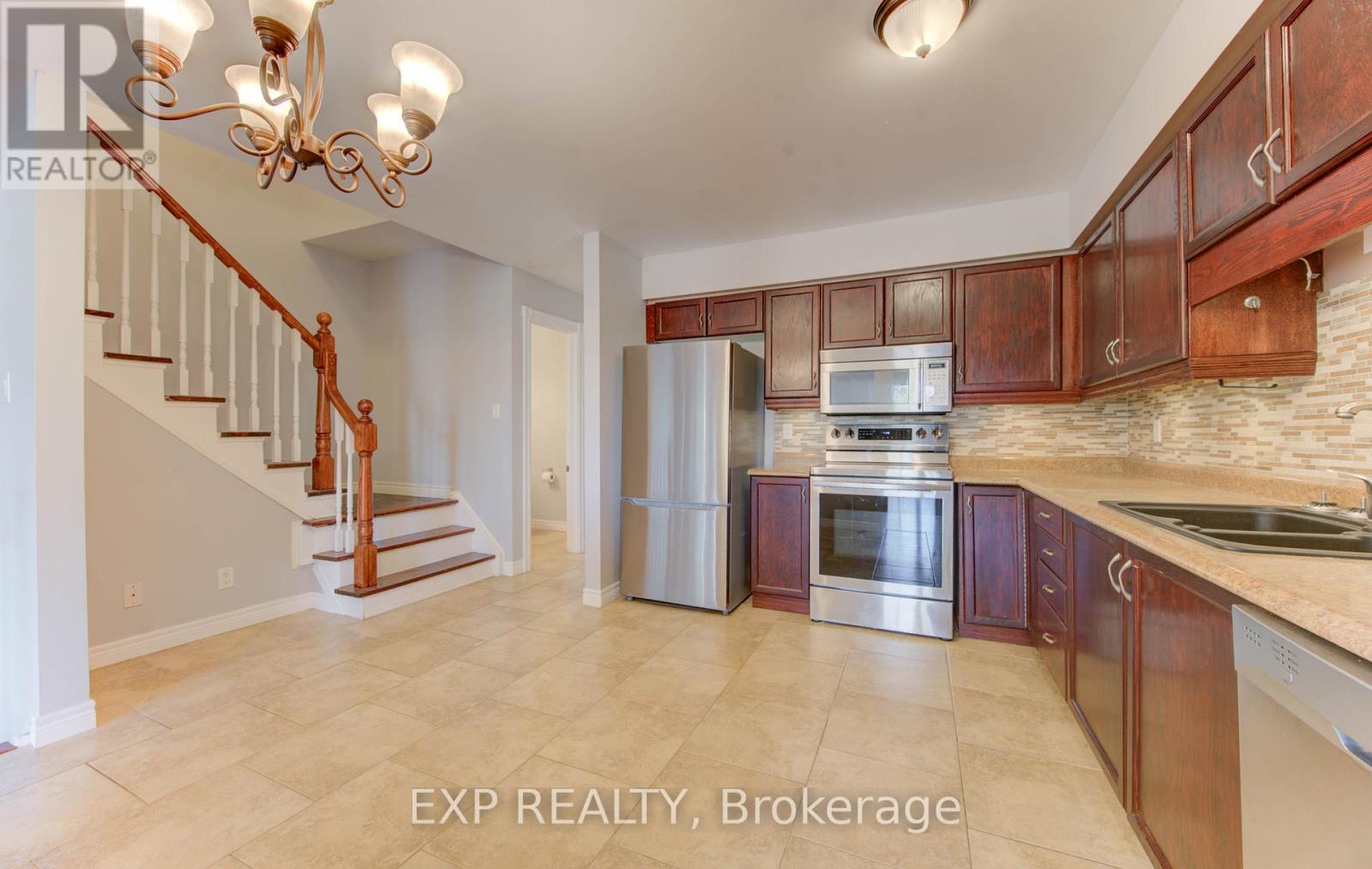 6 - 499 Oakvale Drive, Waterloo, Ontario  N2T 2G6 - Photo 18 - X12437649