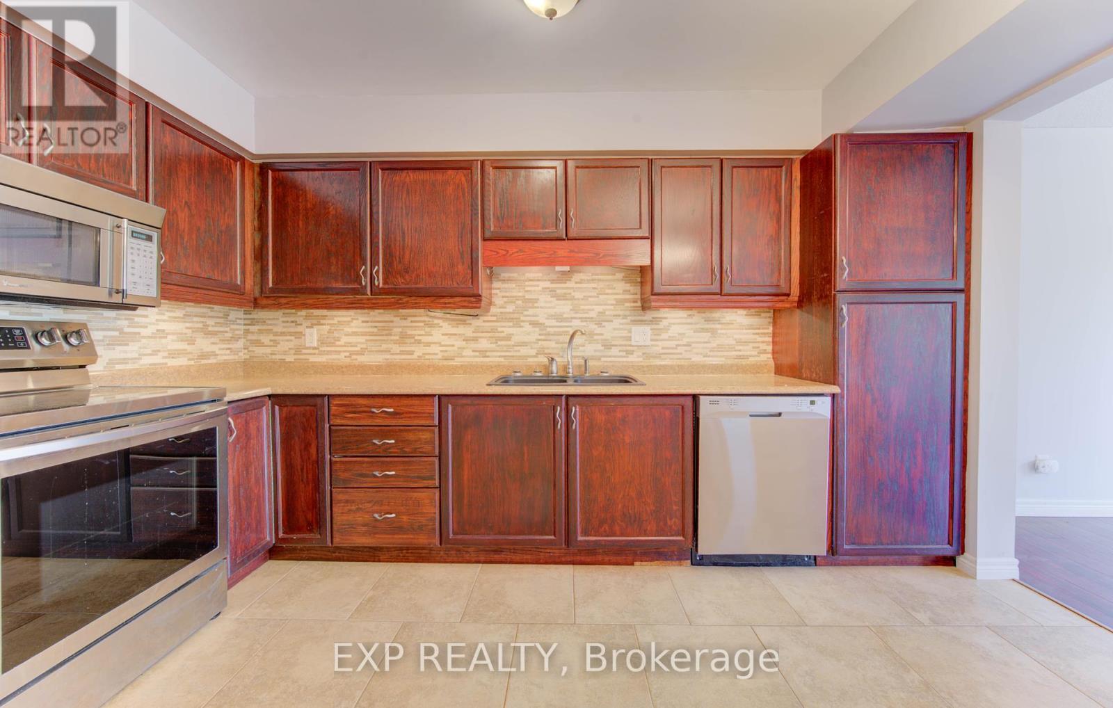 6 - 499 Oakvale Drive, Waterloo, Ontario  N2T 2G6 - Photo 21 - X12437649