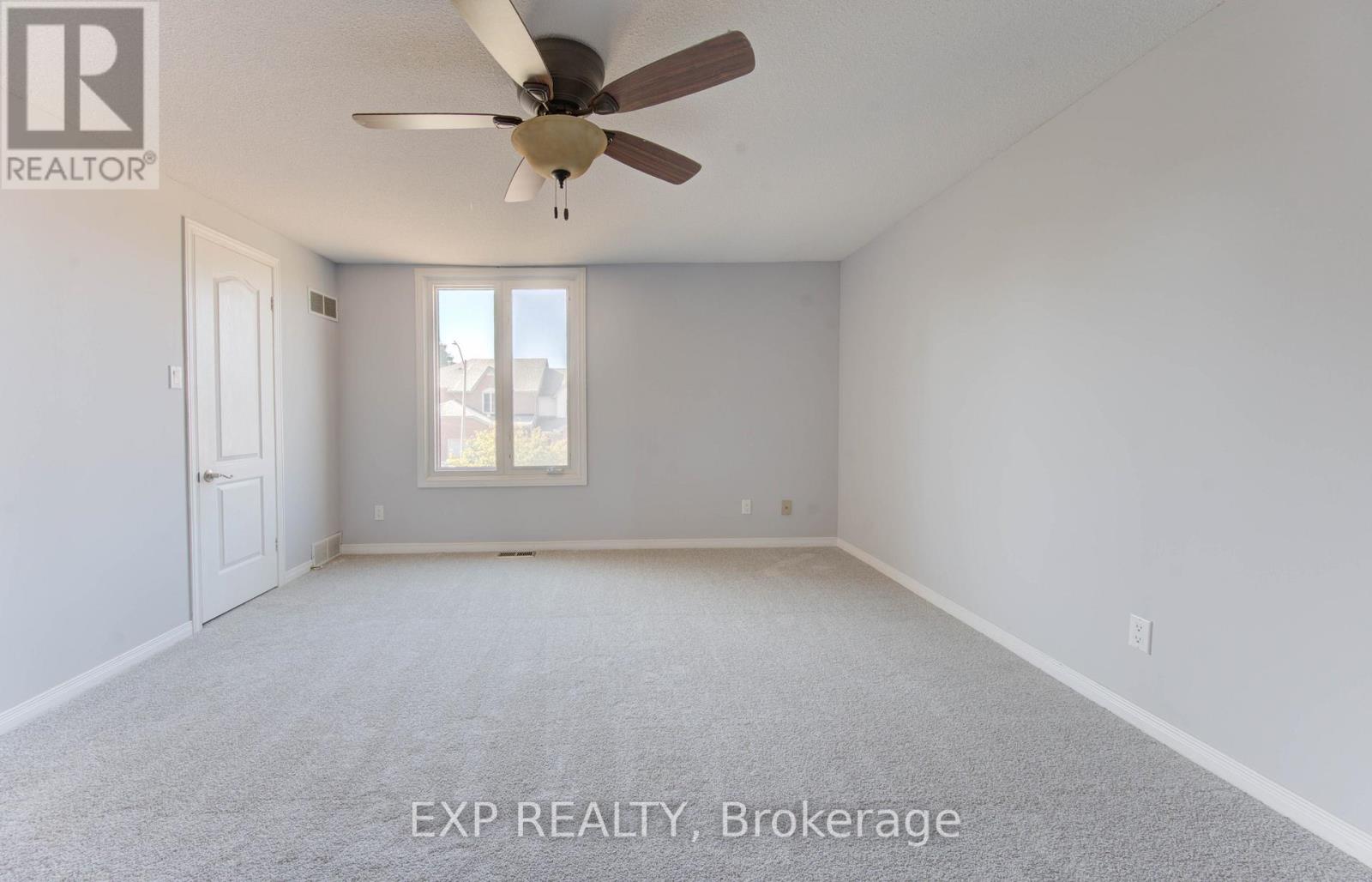 6 - 499 Oakvale Drive, Waterloo, Ontario  N2T 2G6 - Photo 26 - X12437649