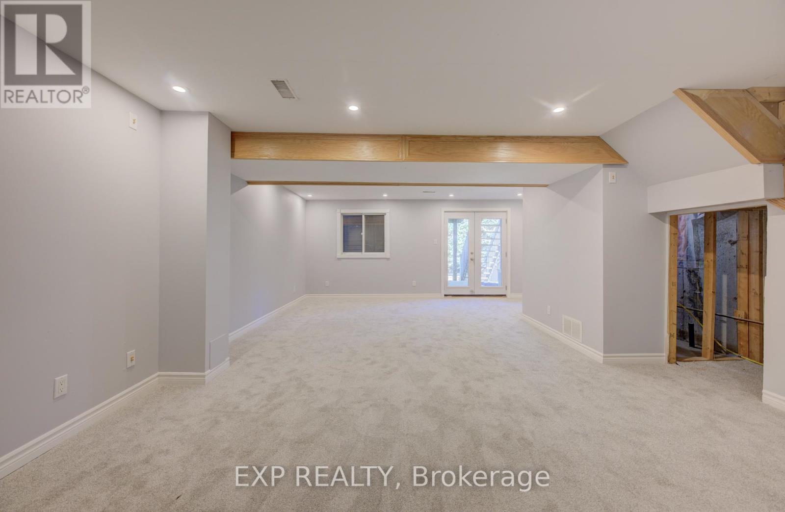 6 - 499 Oakvale Drive, Waterloo, Ontario  N2T 2G6 - Photo 35 - X12437649