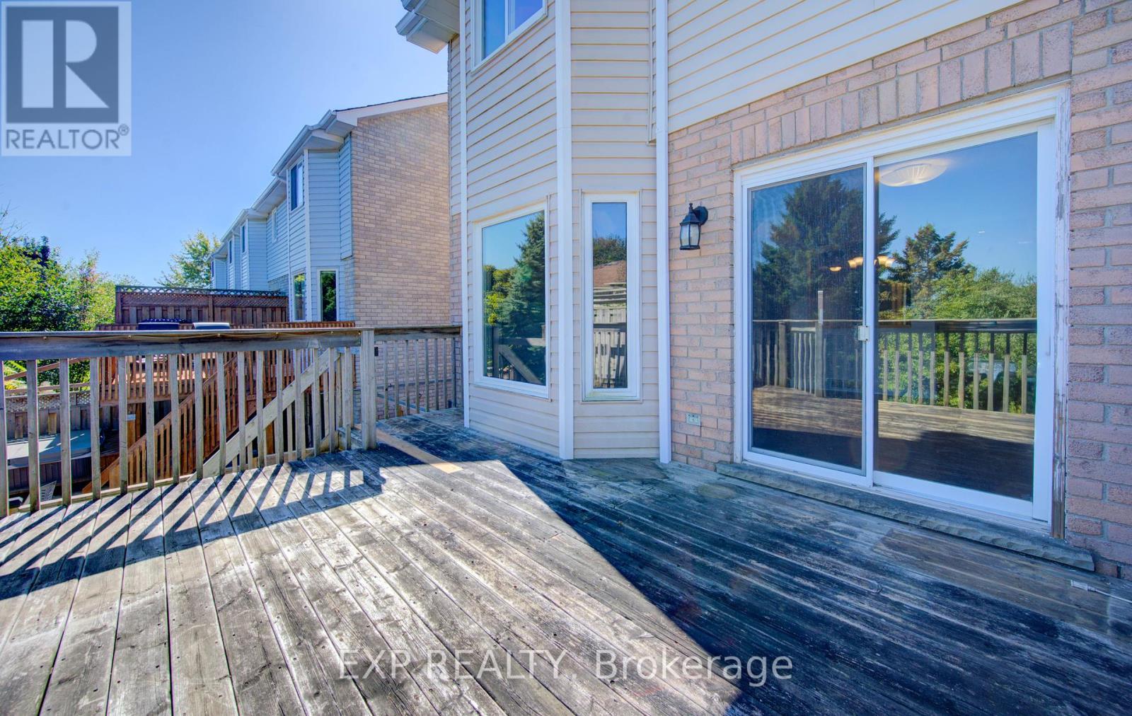 6 - 499 Oakvale Drive, Waterloo, Ontario  N2T 2G6 - Photo 41 - X12437649