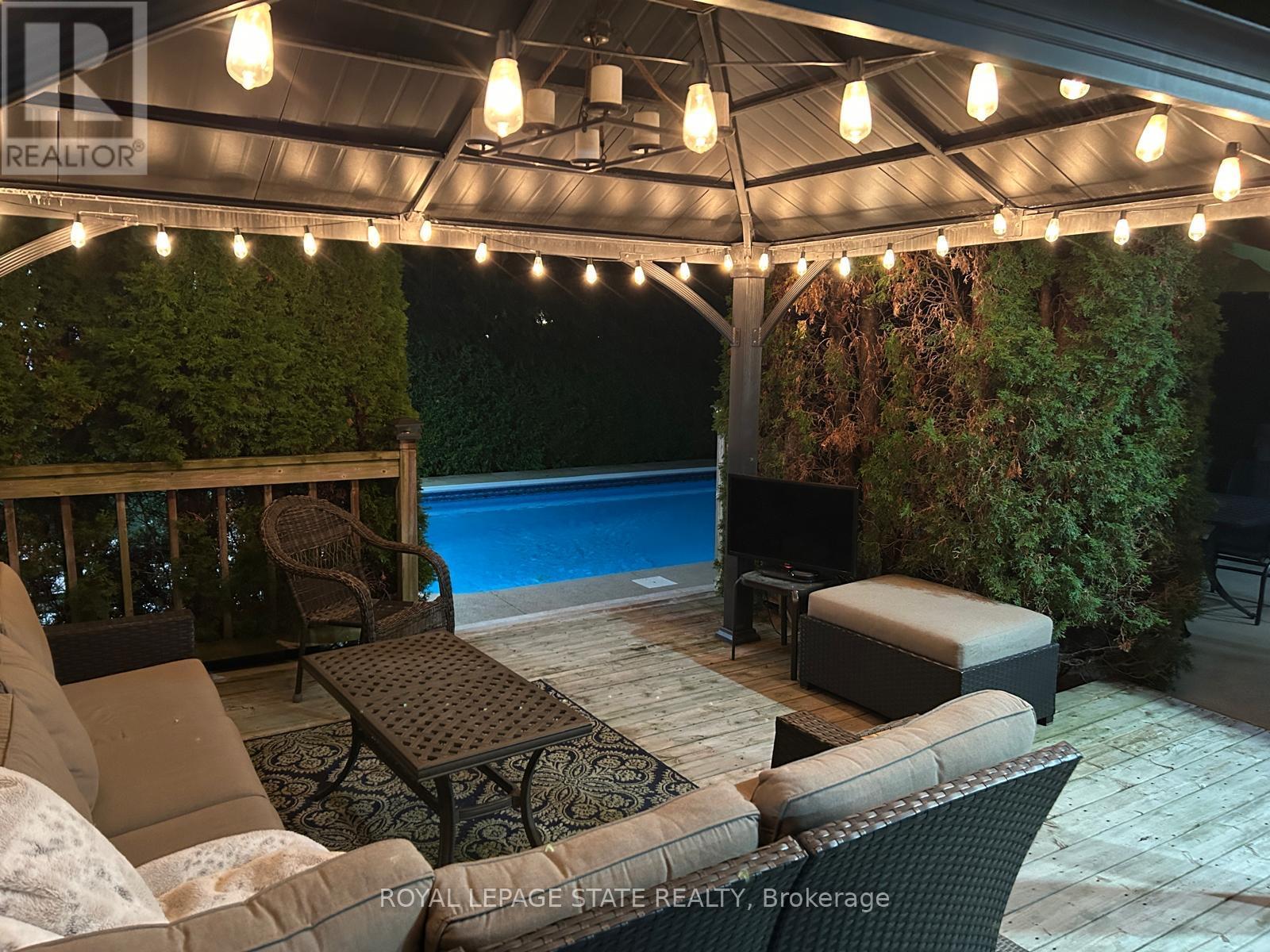 1 Parkvista Place, Hamilton, Ontario  L8J 3S5 - Photo 48 - X12437662
