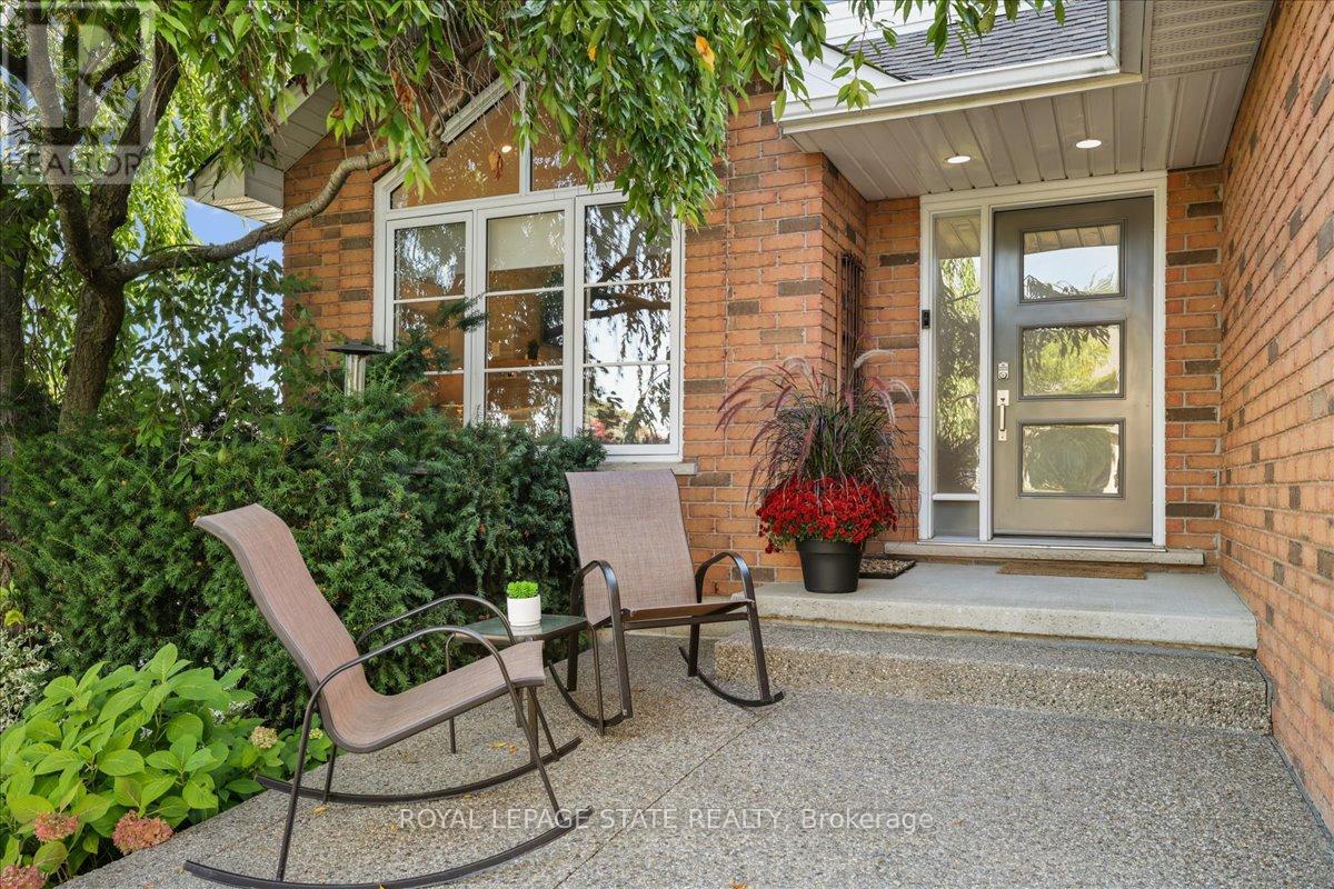 1 Parkvista Place, Hamilton, Ontario  L8J 3S5 - Photo 8 - X12437662