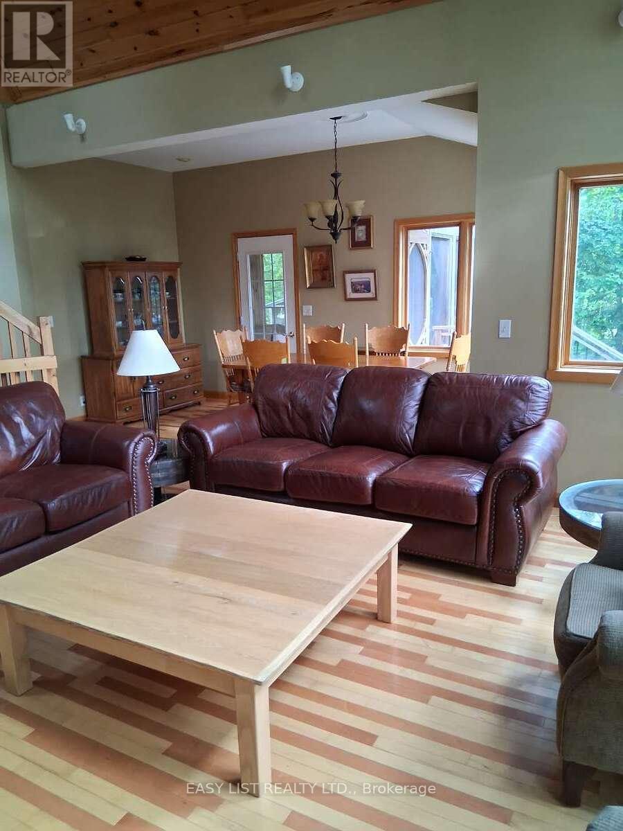 175 Old Man's Lake Lane, Magnetawan, Ontario  P0A 1P0 - Photo 11 - X12437666