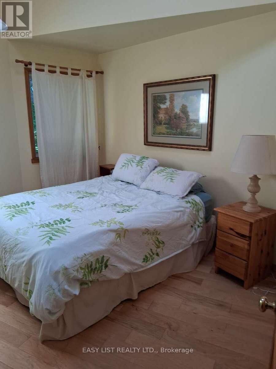 175 Old Man's Lake Lane, Magnetawan, Ontario  P0A 1P0 - Photo 15 - X12437666