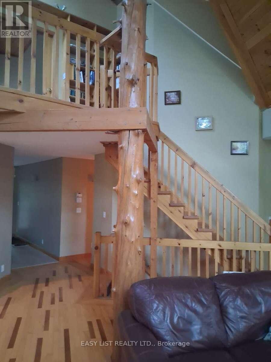 175 Old Man's Lake Lane, Magnetawan, Ontario  P0A 1P0 - Photo 24 - X12437666