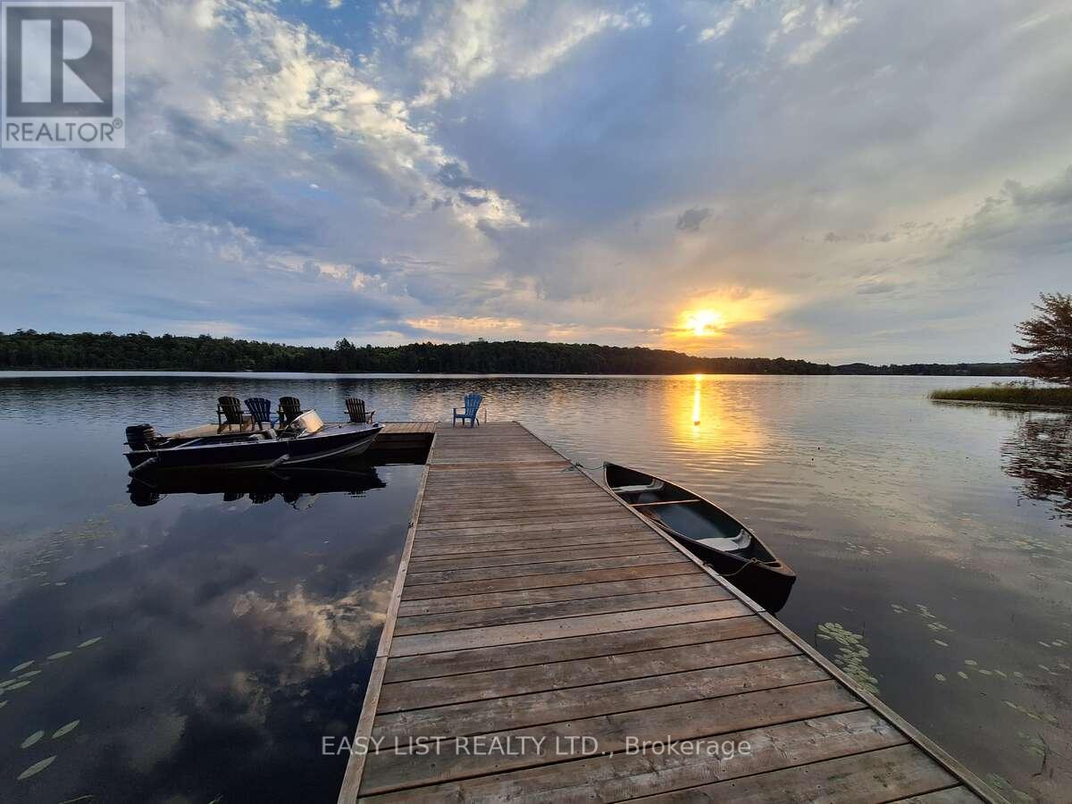 175 Old Man's Lake Lane, Magnetawan, Ontario  P0A 1P0 - Photo 49 - X12437666