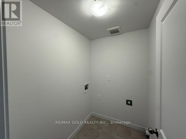 24 Oak Forest Common Crescent, Cambridge, Ontario  N1S 0G3 - Photo 14 - X12437678