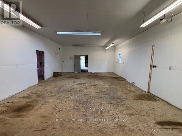(Shop) - 1047 Parkinson Road, Woodstock, Ontario  N4S 7W3 - Photo 18 - X12437693