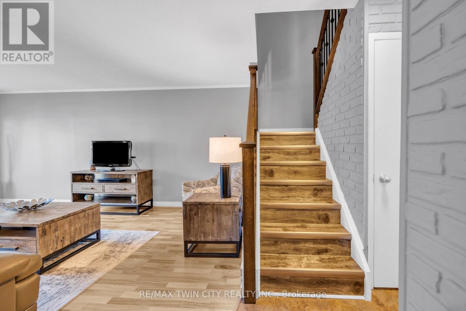 54 - 14 Williamsburg Road, Kitchener, Ontario  N2E 1W1 - Photo 14 - X12437717