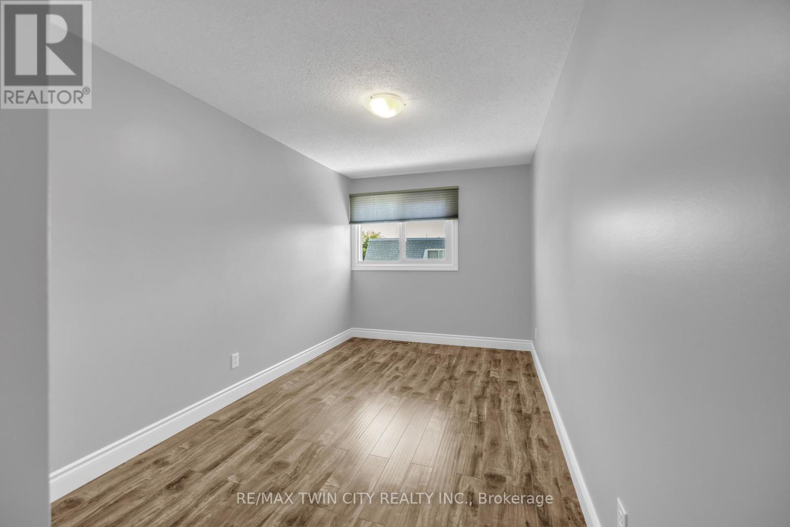 54 - 14 Williamsburg Road, Kitchener, Ontario  N2E 1W1 - Photo 25 - X12437717