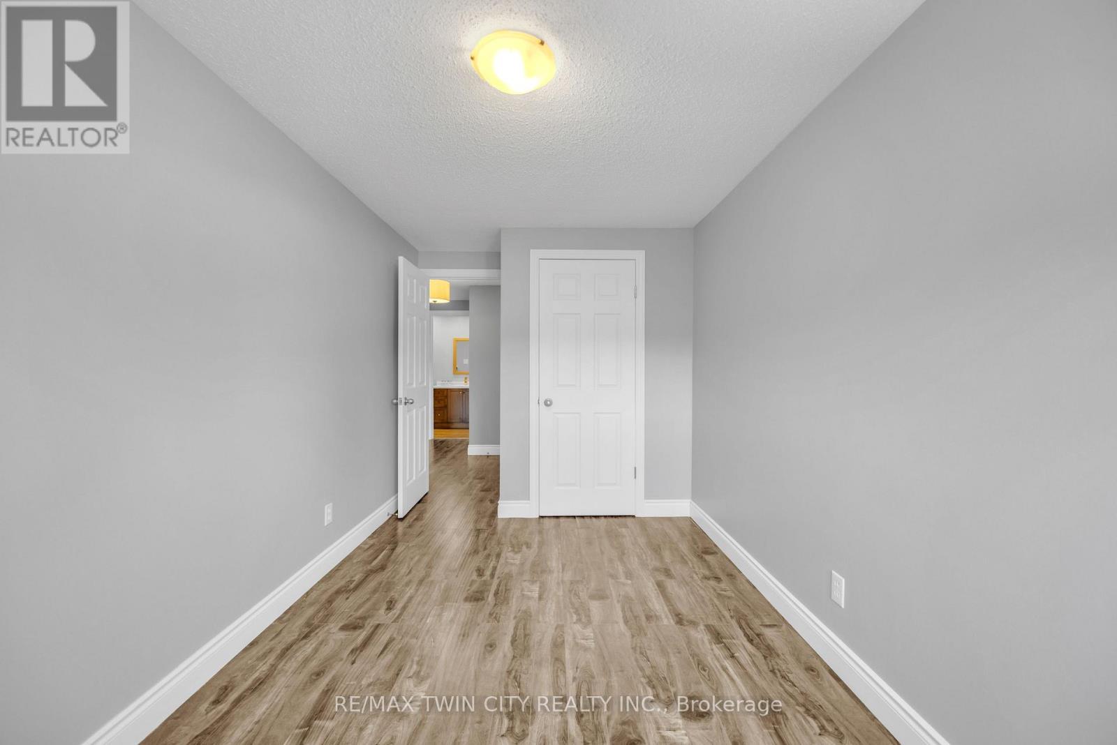 54 - 14 Williamsburg Road, Kitchener, Ontario  N2E 1W1 - Photo 26 - X12437717