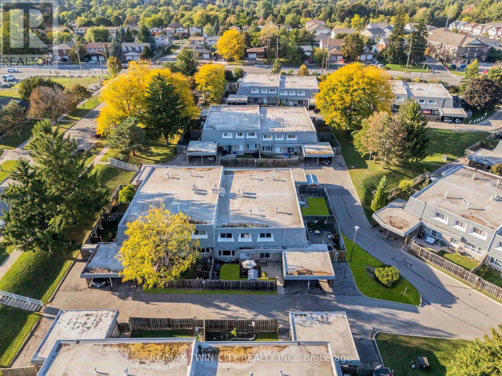 54 - 14 Williamsburg Road, Kitchener, Ontario  N2E 1W1 - Photo 42 - X12437717