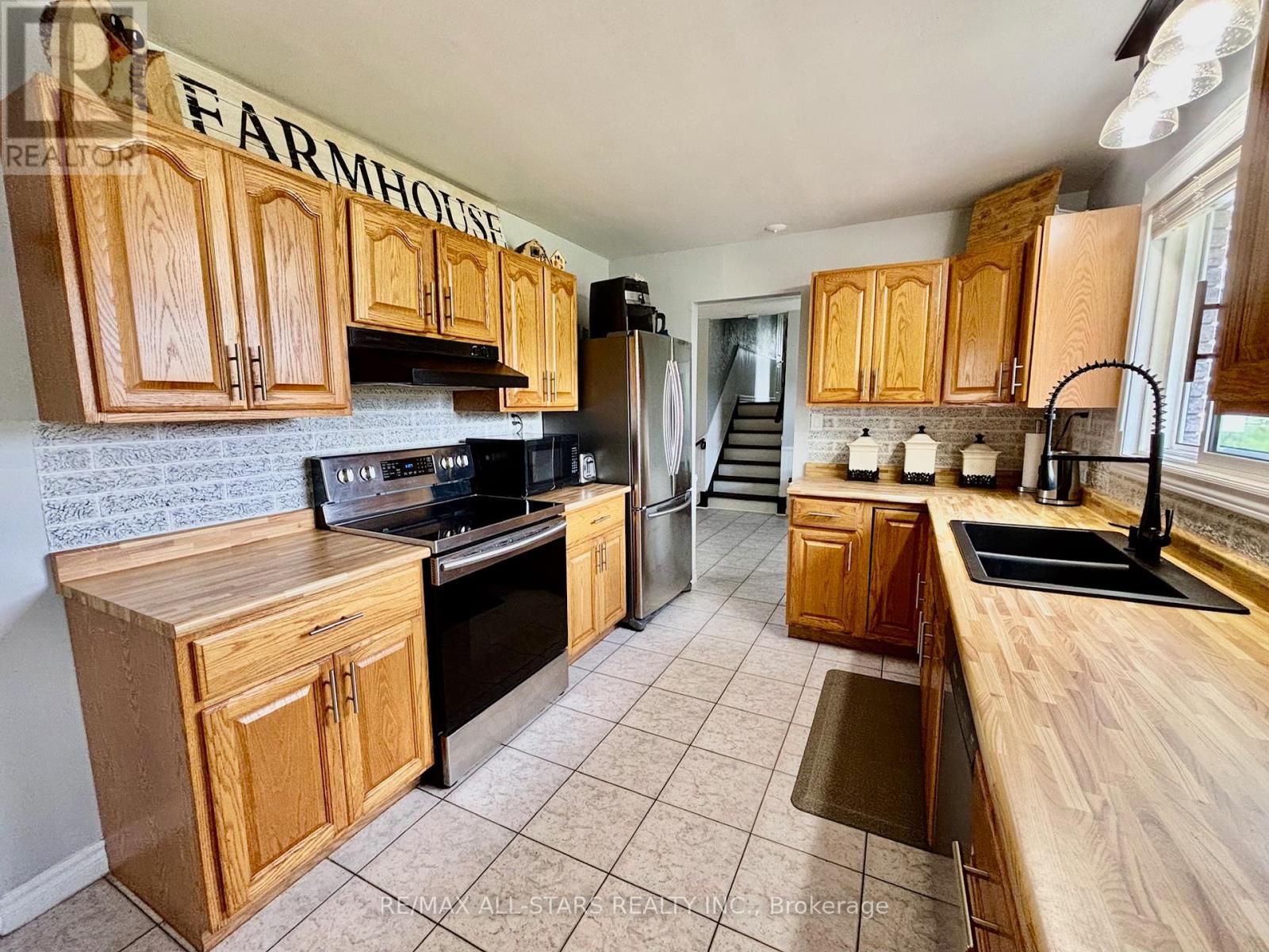 375 Ogemah Road, Kawartha Lakes, Ontario  K0M 2C0 - Photo 13 - X12437720