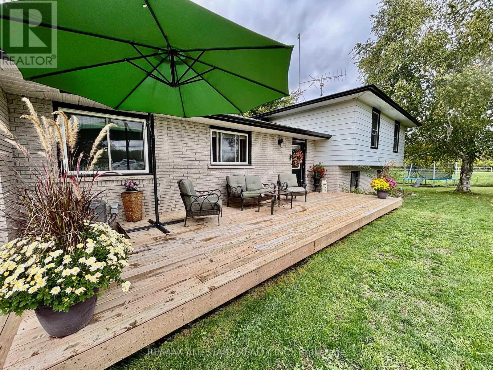 375 Ogemah Road, Kawartha Lakes, Ontario  K0M 2C0 - Photo 3 - X12437720
