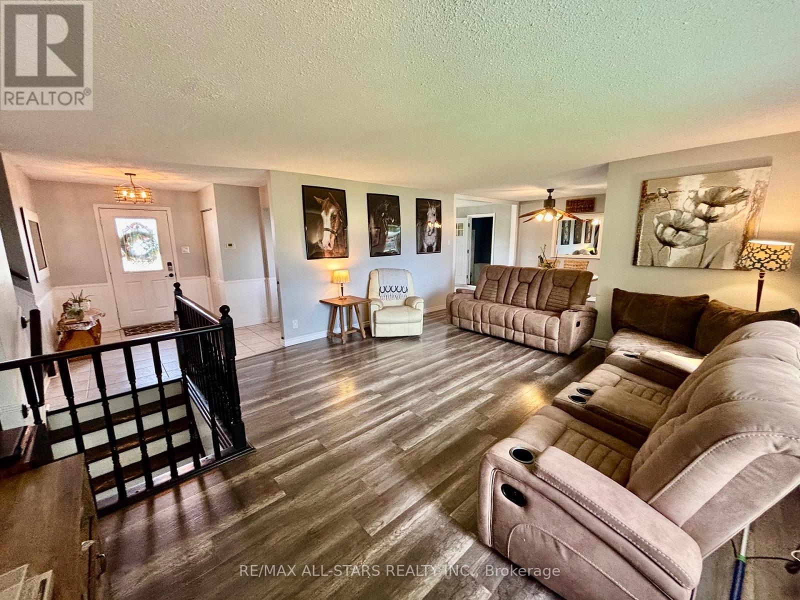 375 Ogemah Road, Kawartha Lakes, Ontario  K0M 2C0 - Photo 6 - X12437720