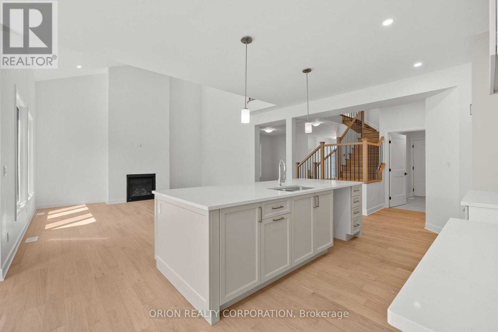 929 Goodwin Drive, Kingston, Ontario  K7P 0P7 - Photo 13 - X12437727