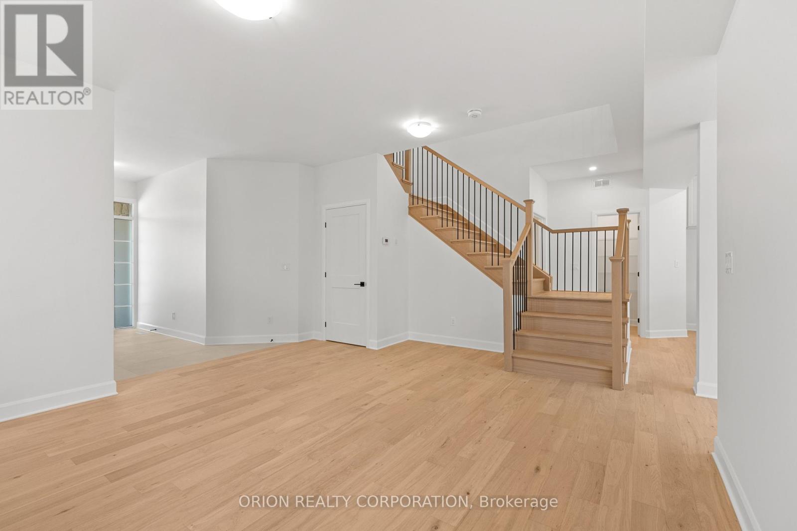 929 Goodwin Drive, Kingston, Ontario  K7P 0P7 - Photo 6 - X12437727