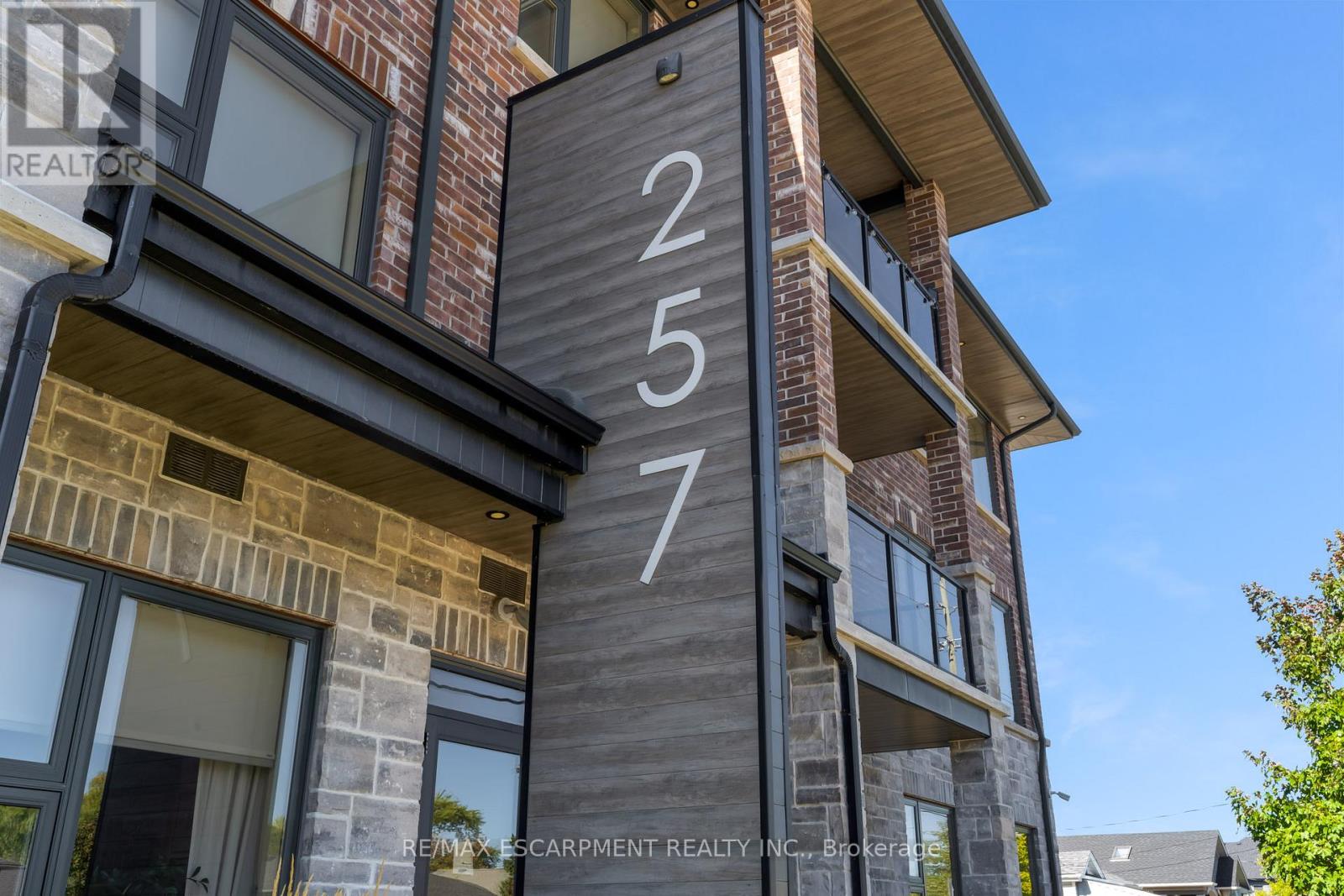 209 - 257 Millen Road, Hamilton, Ontario  L8E 2H1 - Photo 37 - X12437735