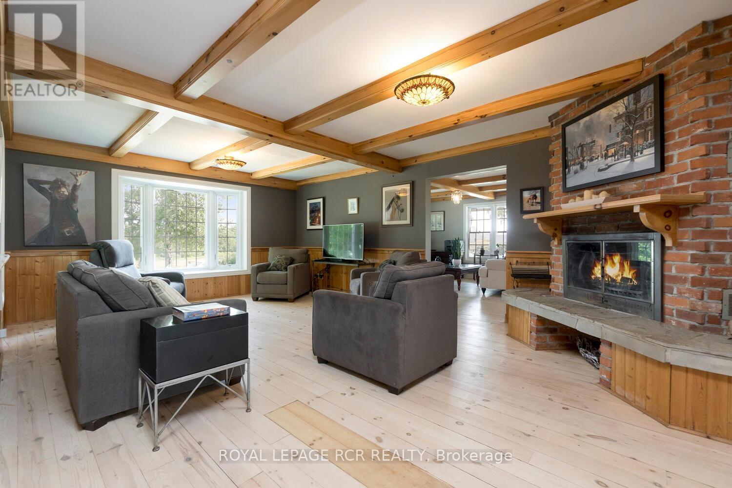 5031 Sixth Line, Erin, Ontario  L7J 2L8 - Photo 25 - X12437752