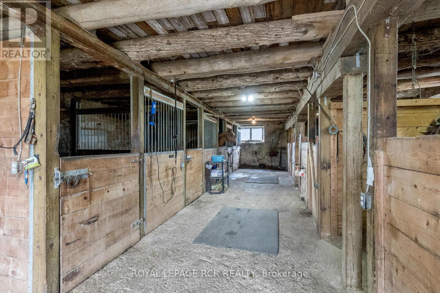 5031 Sixth Line, Erin, Ontario  L7J 2L8 - Photo 42 - X12437752