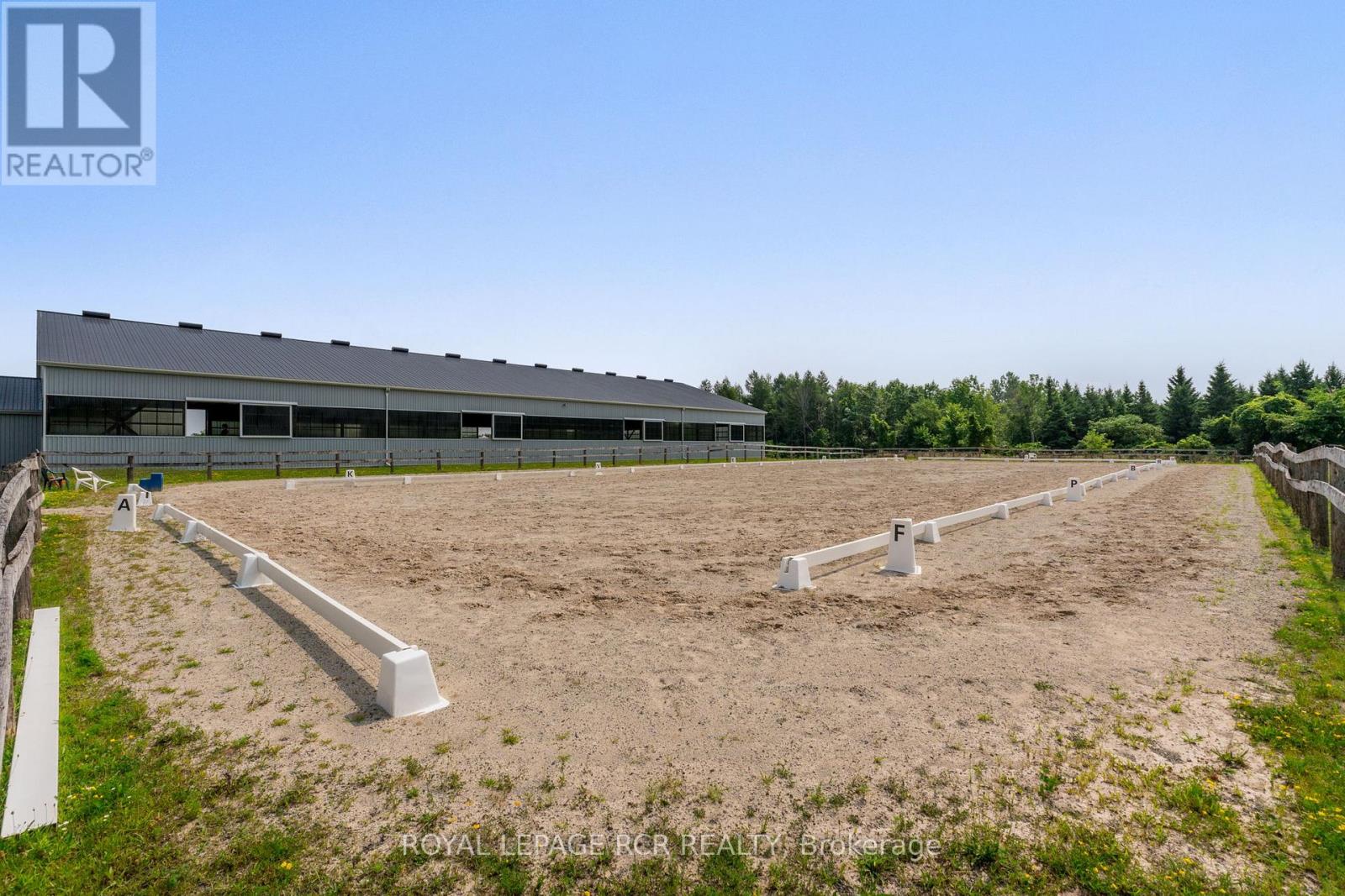 5031 Sixth Line, Erin, Ontario  L7J 2L8 - Photo 9 - X12437752