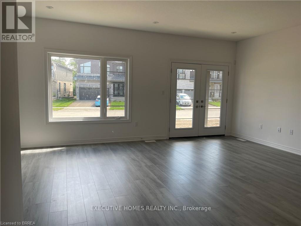 100 - 120 Court Drive, Brant, Ontario  N3L 0N2 - Photo 5 - X12437759